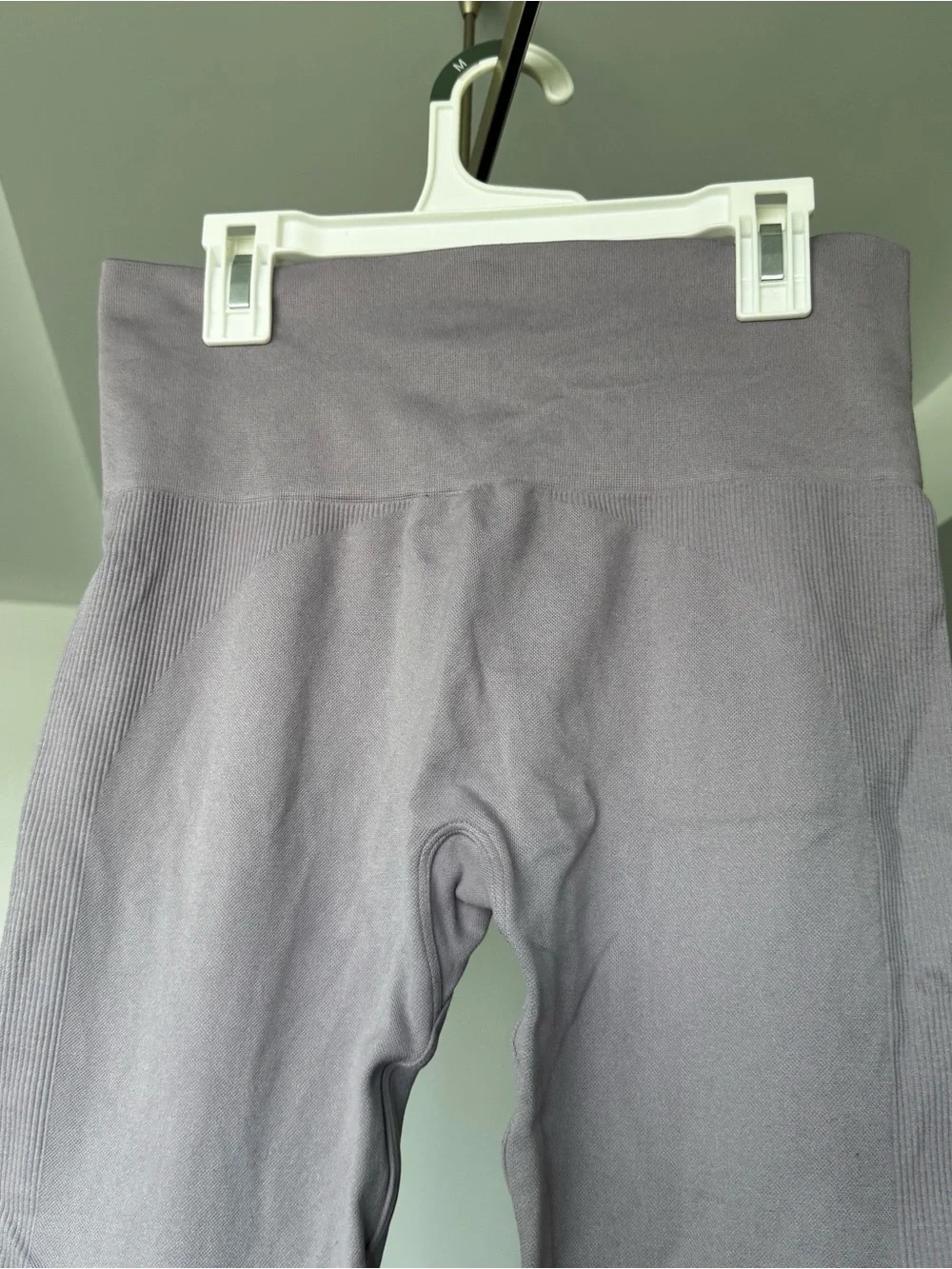 SET Active Purple Seamless High Waisted Leggings Size Medium M Like New - Picture 7 of 13